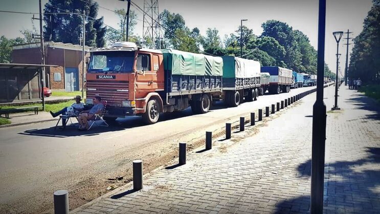 Se reaviva el conflicto gremial en Buyatti y vuelven los piquetes