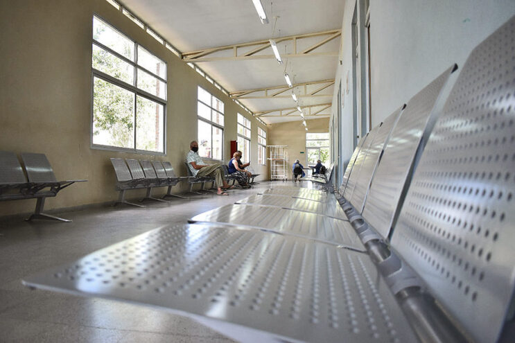 Alerta epidemiológica y sanitaria: la Secretaría de Salud suspendió algunas prestaciones médicas