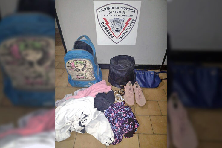 El ilícito se produjo en horas de la madrugada en la zona oeste de la ciudad. La policía recuperó los elementos sustraídos y detuvo a la agresora.