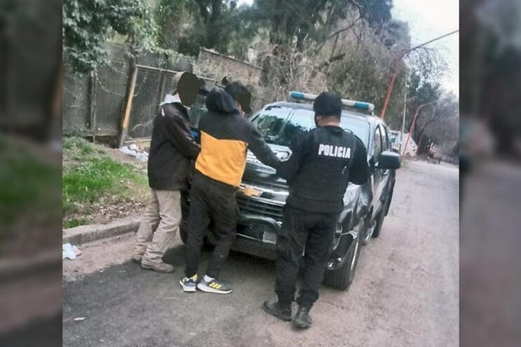 Madrugaron para salir a robar cables y terminaron en la comisaríaMadrugaron para salir a robar cables y terminaron en la comisaría