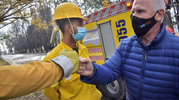 De Grandis participó del cierre del Curso Básico de Combatientes de Incendios Forestales