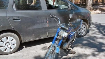 Choque en Barrio Centro con dos mujeres lesionadas y trasladadas al hospital