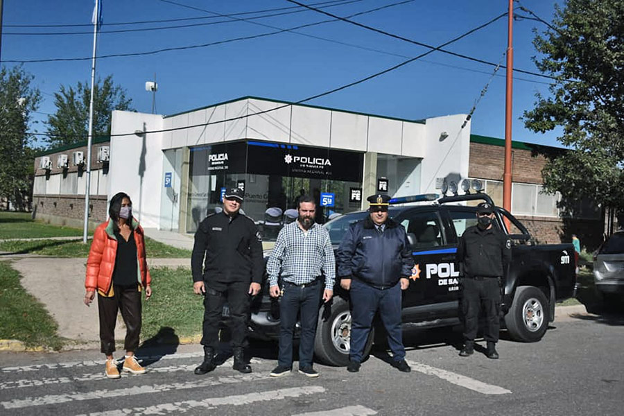 El municipio entregó a la policía de la ciudad un móvil totalmente reparado