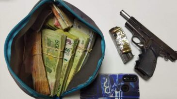 Amenazó a su ex y la policía le encontró una pistola cargada con ocho balas