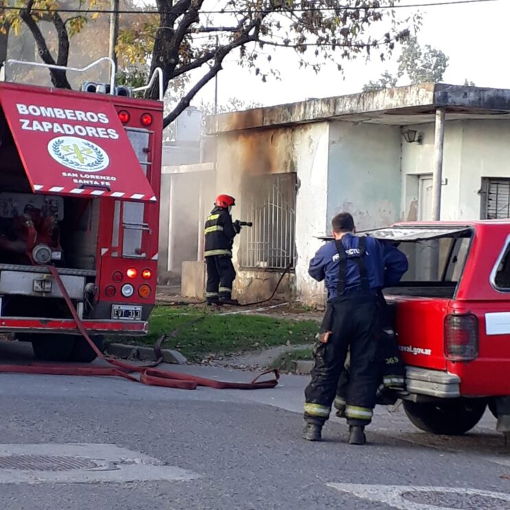 Incendio en una vivienda de Barrio Iturralde