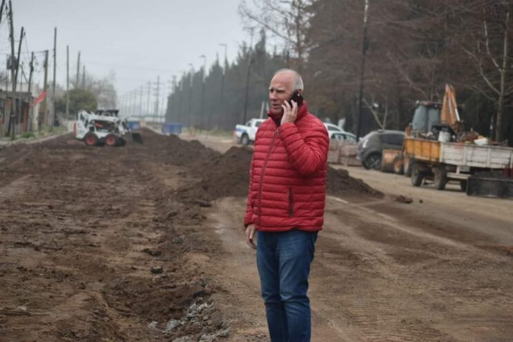 El intendente De Grandis recorrió las obras de remodelación del Boulevard América