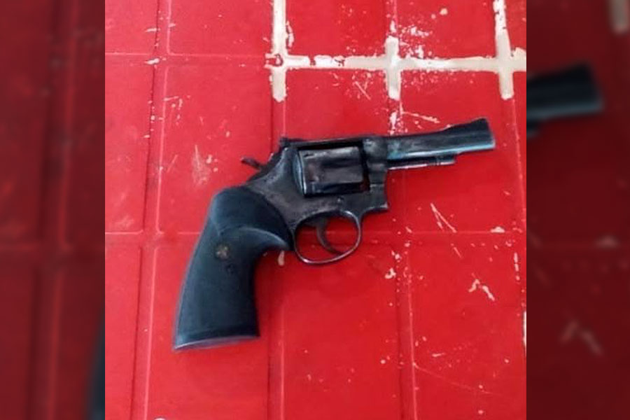 Un hombre quedó detenido por amenazar a su propia hija con un arma de fuego