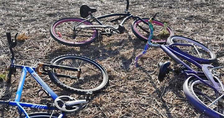 La policía recuperó 3 bicicletas robadas y abandonadas en un descampado