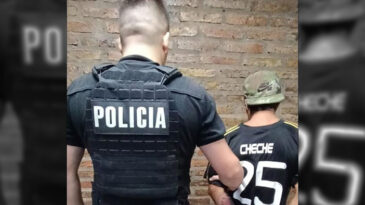 Un sujeto totalmente alcoholizado le cascoteó la casa a su mujer tras una discusión