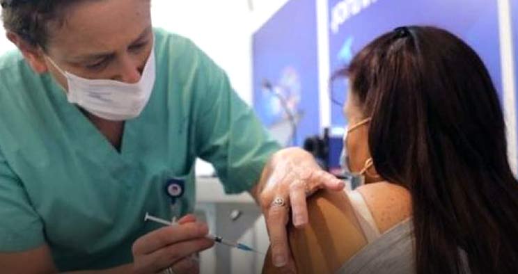 Ya se aplica en Puerto General San Martín la vacuna Pfizer Bivalente contra Covid-19