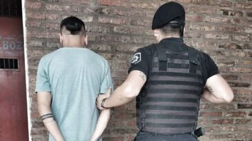 Un joven terminó demorado en la comisaría por conducir una moto robada