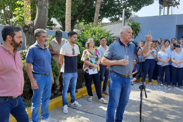 De Grandis anunció que abonará en un solo pago la totalidad del aumento salarial paritario