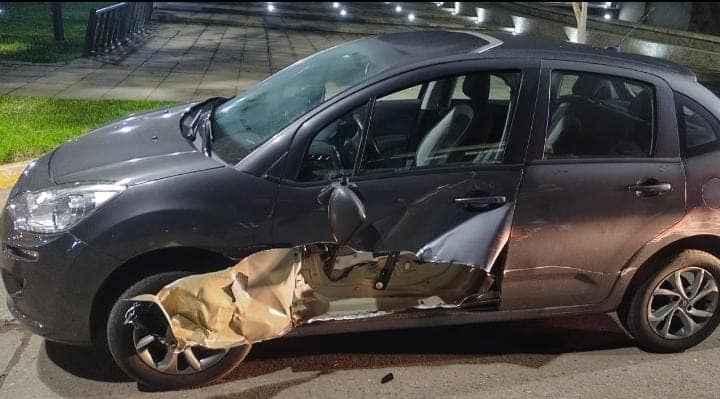 Transportaba cereal robado, destrozó un vehículo y encima intentó darse a la fuga