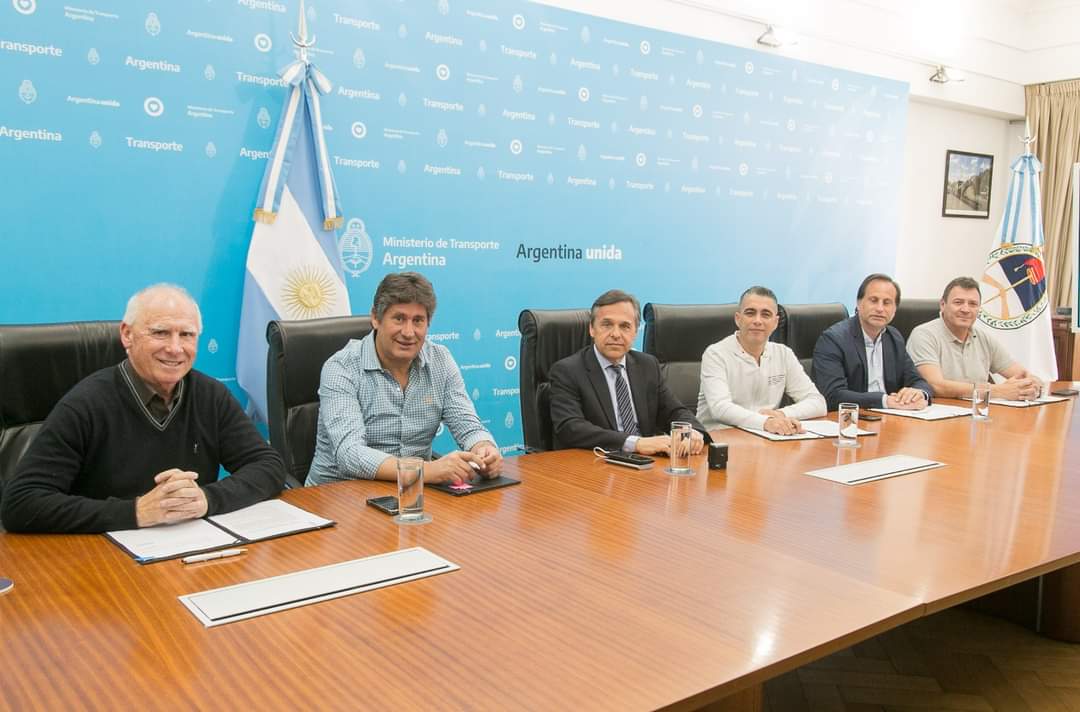 Llega a Puerto General San Martín el Programa "Paradas Seguras"